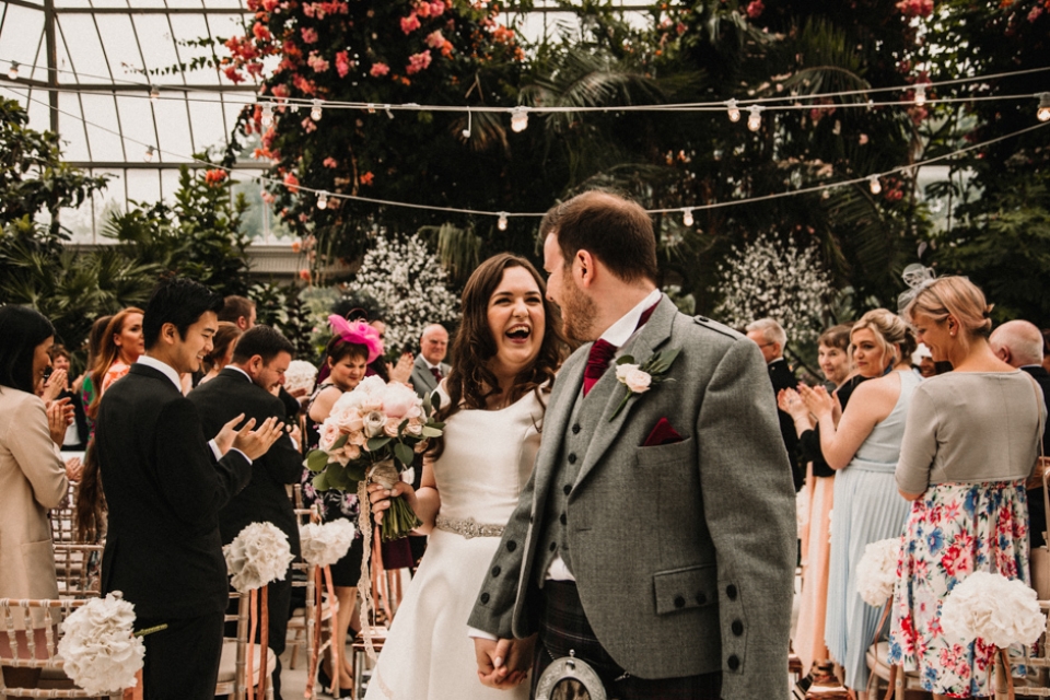 bride and groom pot wedding ceremony 