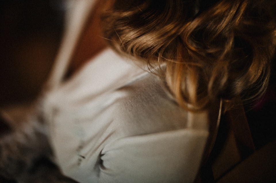 close up details of brides wavy hair