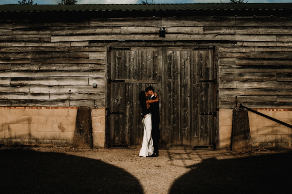 merris court bride and groom session