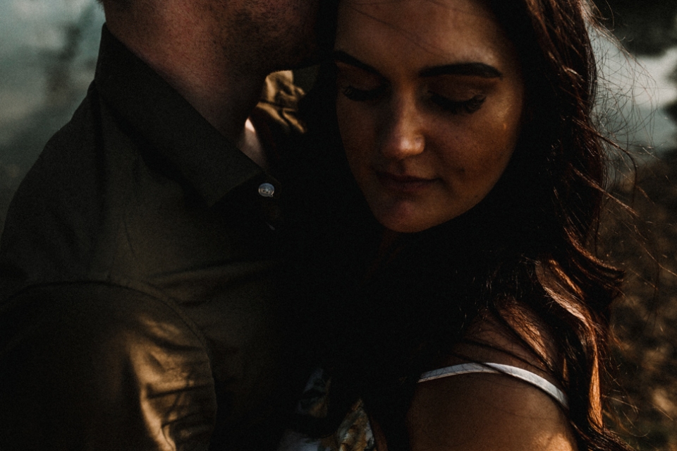 close beautiful intimate and earthy pre wedding session kent 