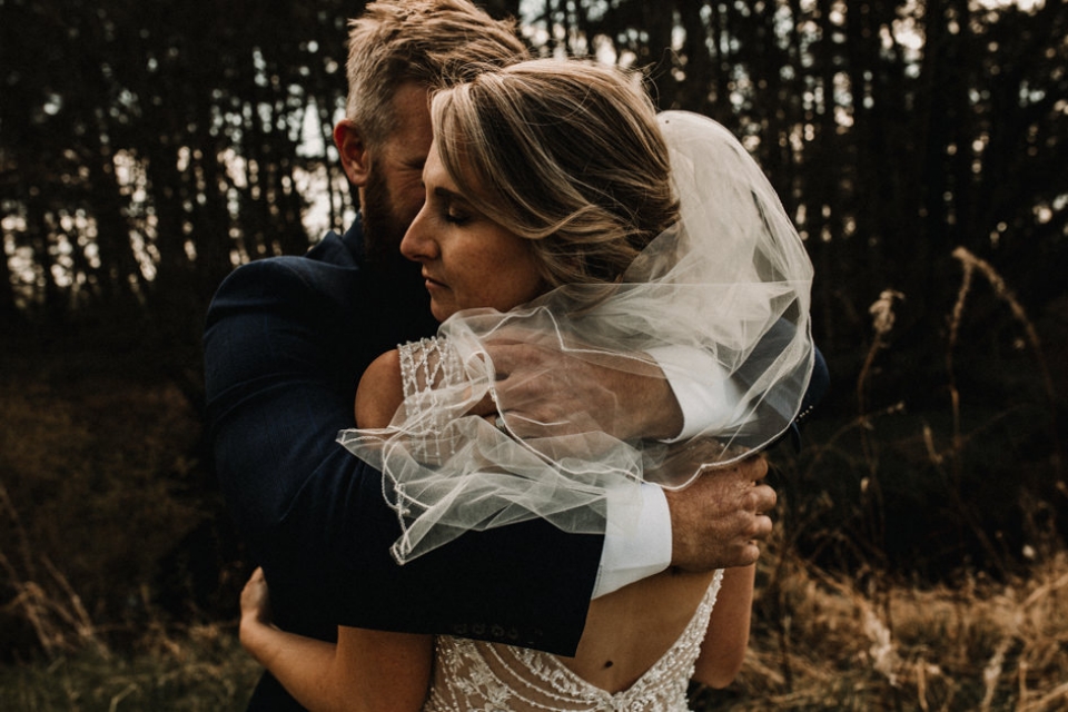 veil shot , creative intimate wedding photography