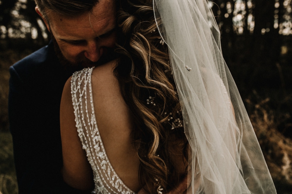 creative and close up raw wedding photography