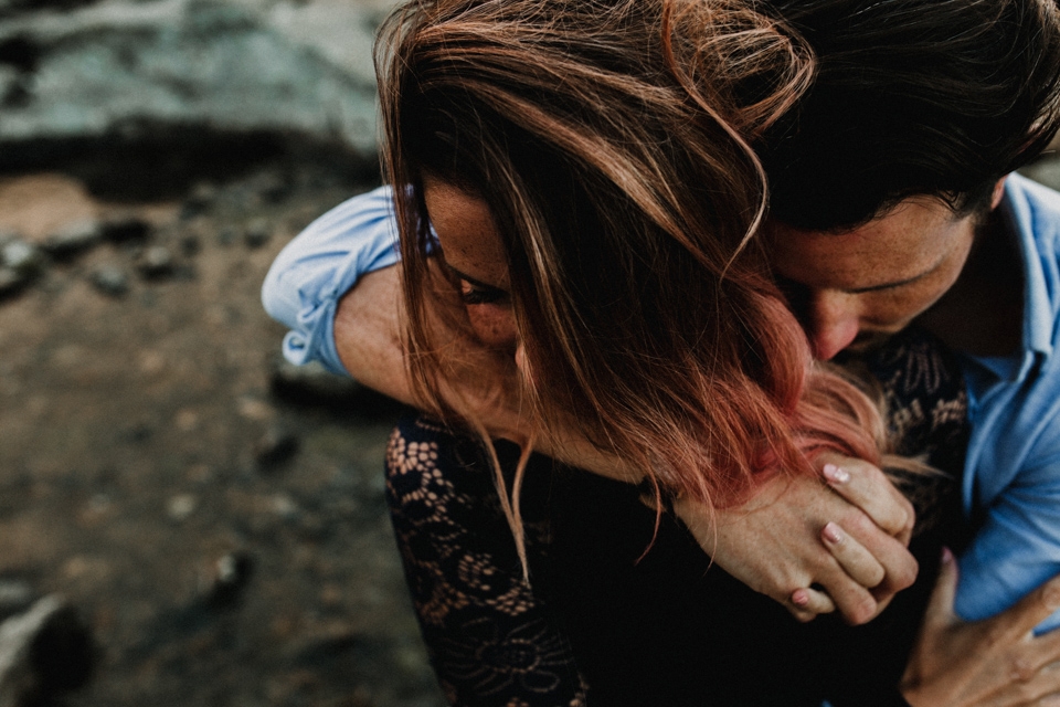 intimate wedding portraits in snowdonia by carla blain photography 