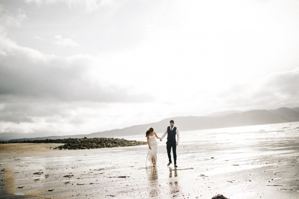 seaside beach weddings