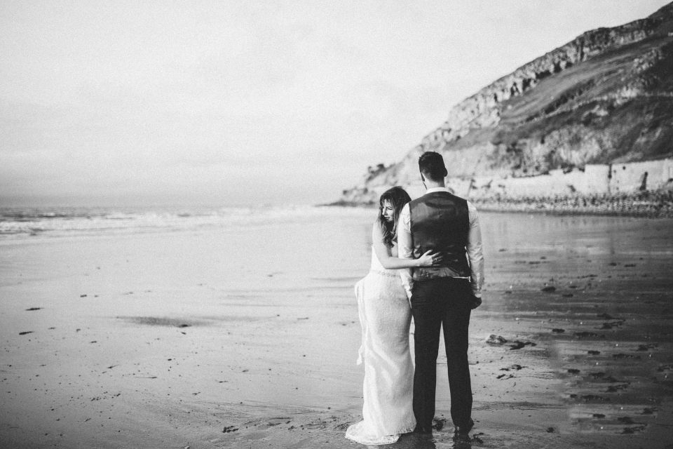 black and white wedding photography couple