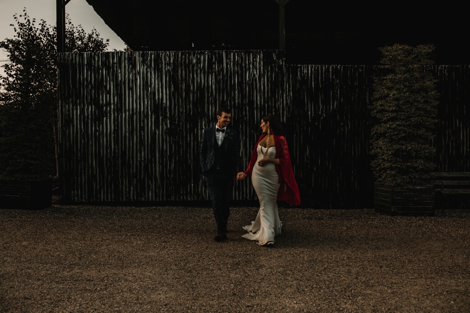 natural wedding photography gloucester cripps barn 