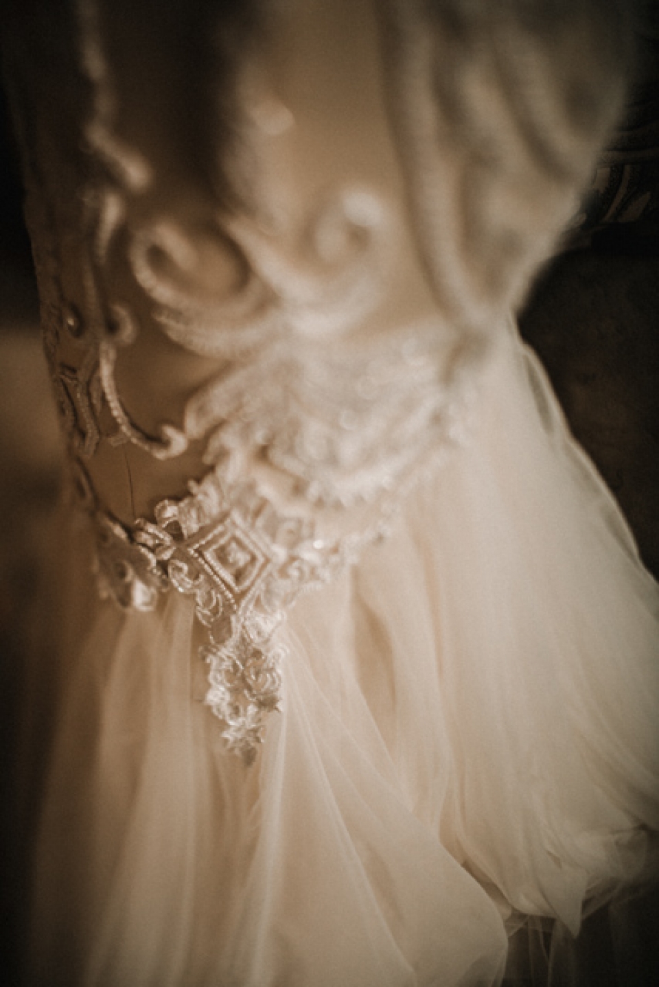 brides dress details , river dale barn