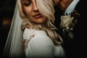 Amy and Howie -Iscoyd Wedding photography